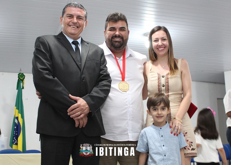 Medalha Alusiva ao Dia do Profissional da Educação Física 35.jpg